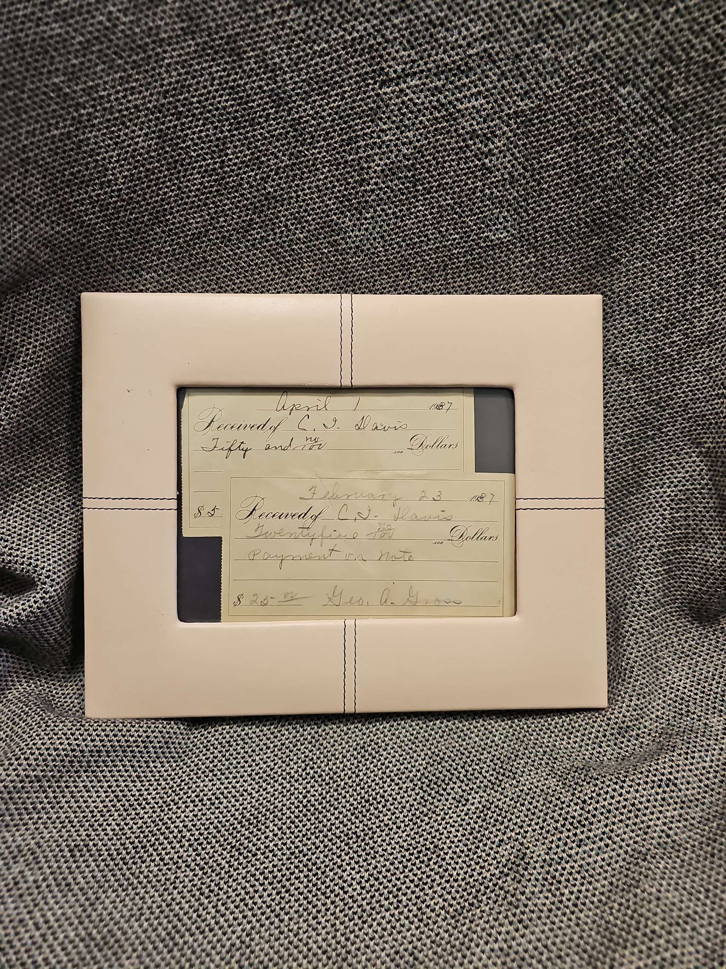 Pink Frame Vintage Checks #654 image 0