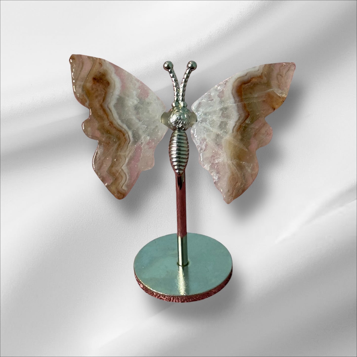 Agate and Quartz Wings