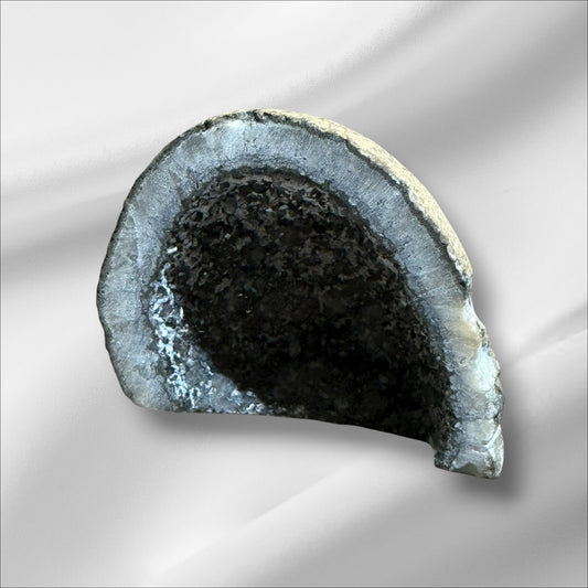 Black Amethyst 1/2 Skull