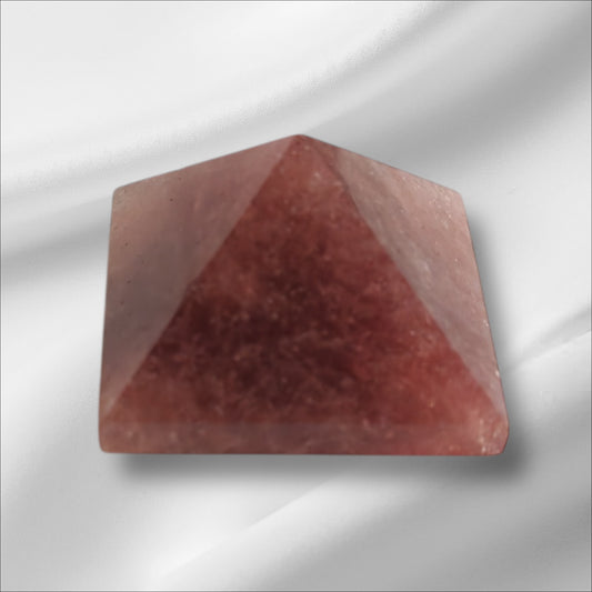 Strawberry Quartz Pyramid C4-57 image 0