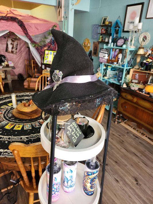 Witch hat image 0